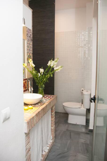 Beautiful Silent Apartment Private Parking Sevilla Eksteriør billede